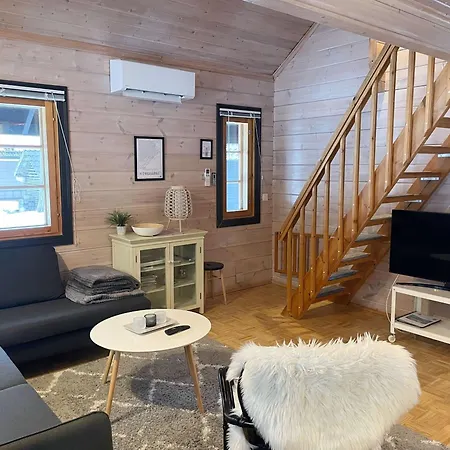 Hiekkatupa Apartment *
